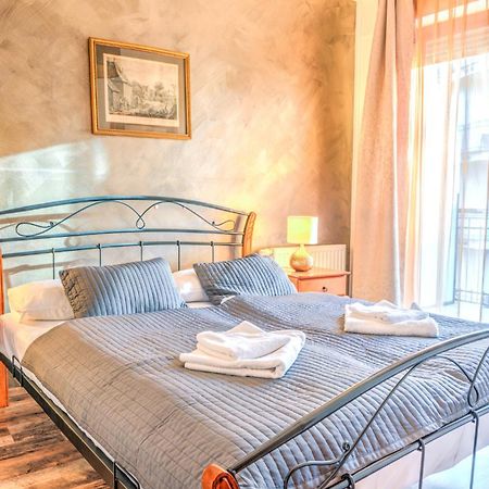 Central Capital Apartments Budapest Luaran gambar