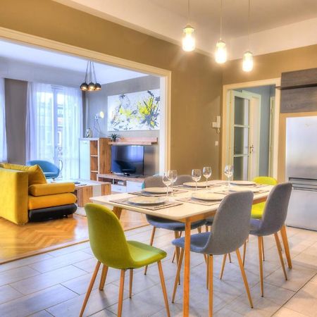Central Capital Apartments Budapest Luaran gambar