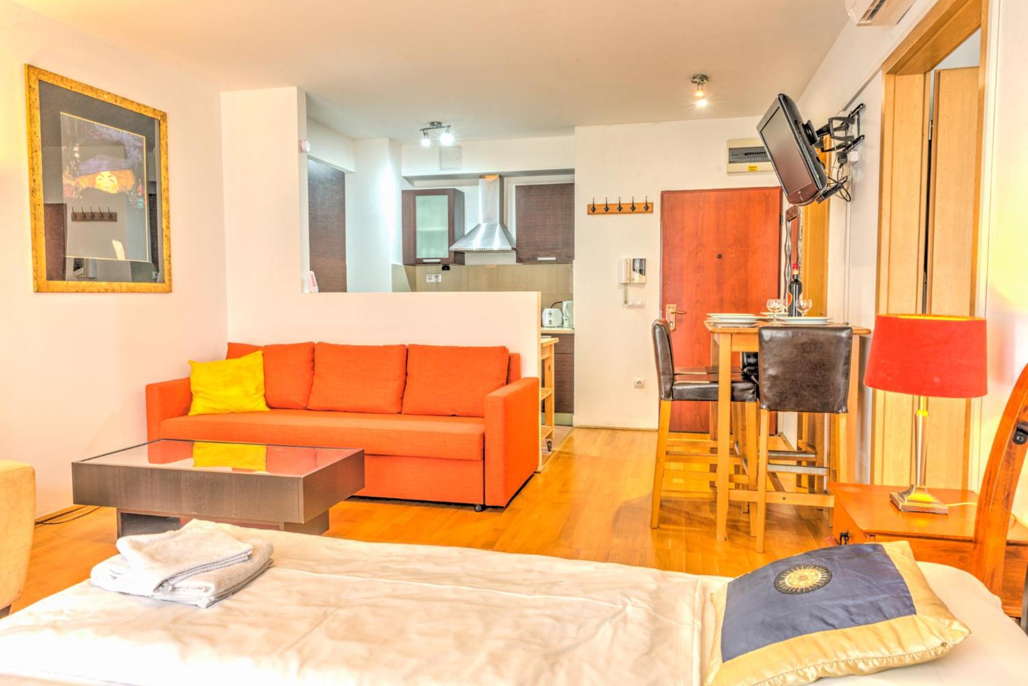 Central Capital Apartments Budapest Luaran gambar