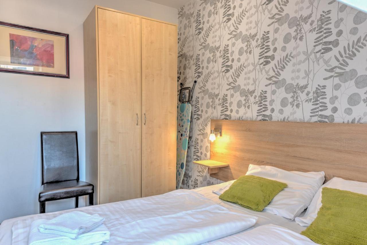 Central Capital Apartments Budapest Luaran gambar