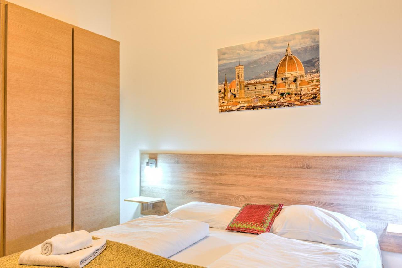 Central Capital Apartments Budapest Luaran gambar