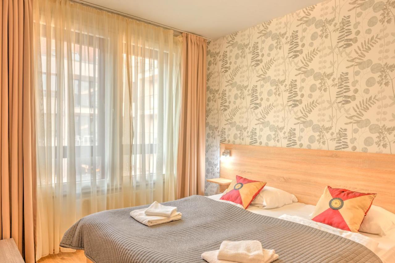 Central Capital Apartments Budapest Luaran gambar