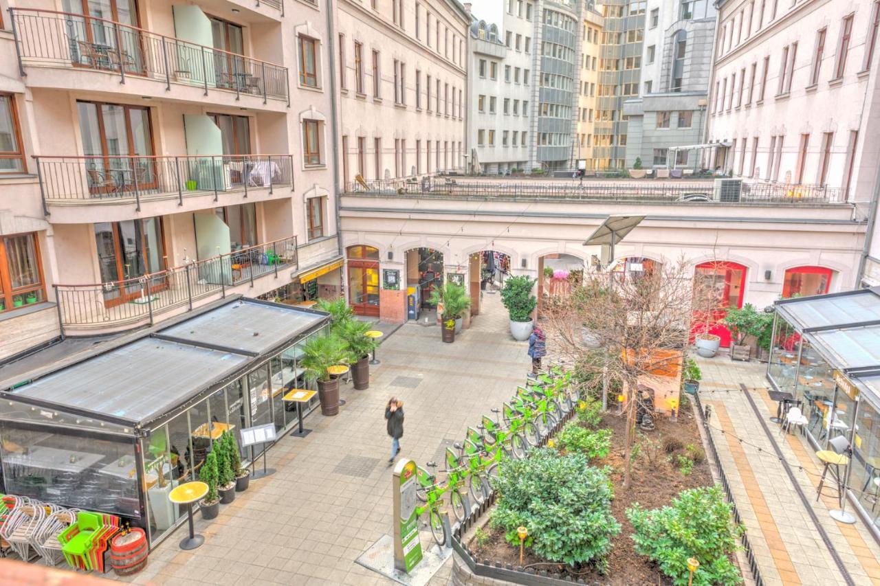 Central Capital Apartments Budapest Luaran gambar