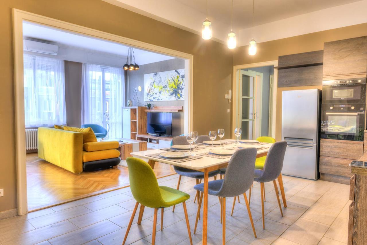 Central Capital Apartments Budapest Luaran gambar